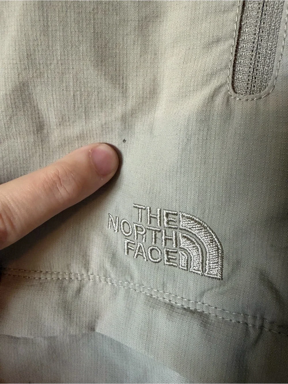 The North Face Men's Zip-Off Cargo Pants in Khaki